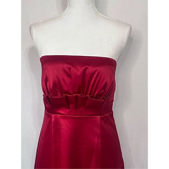 Sangria Cherry Red satin strapless mini dress size 10 Holiday party NWT - Picture 2 of 7